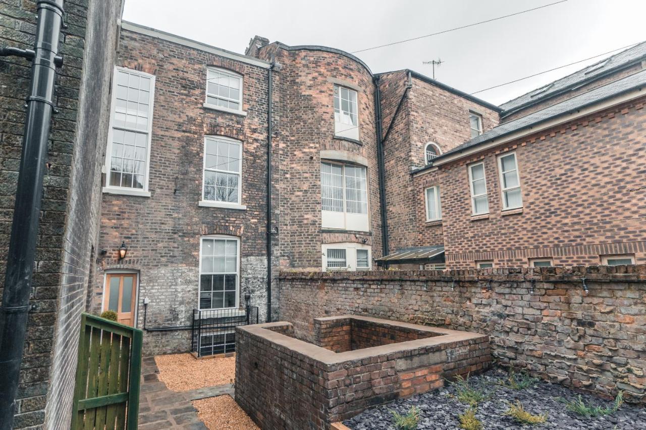 Апартаменты Clarence Street Town House Ливерпуль Экстерьер фото